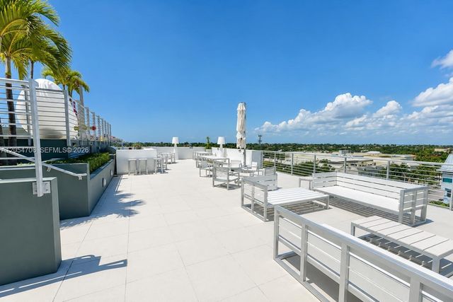 101 Sunrise Drive A201, Key Biscayne, FL 33149