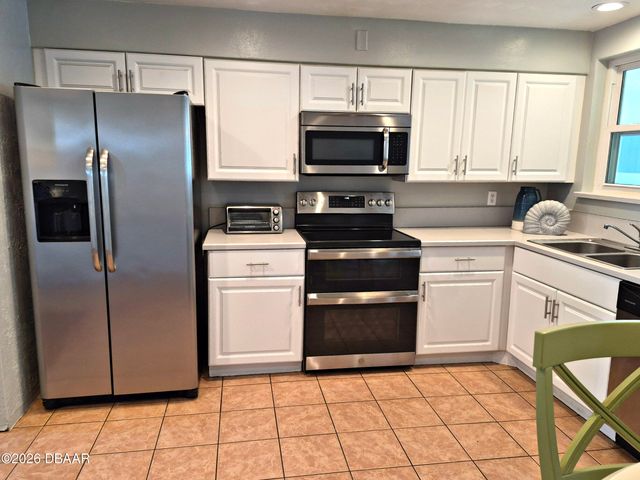 737 5th Street, Port Orange, FL 32129