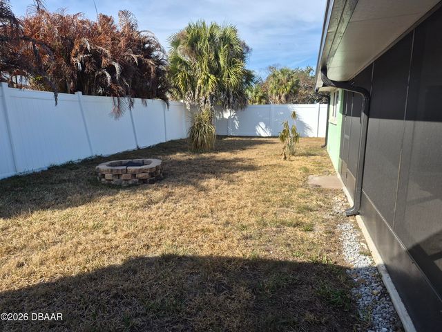 737 5th Street, Port Orange, FL 32129
