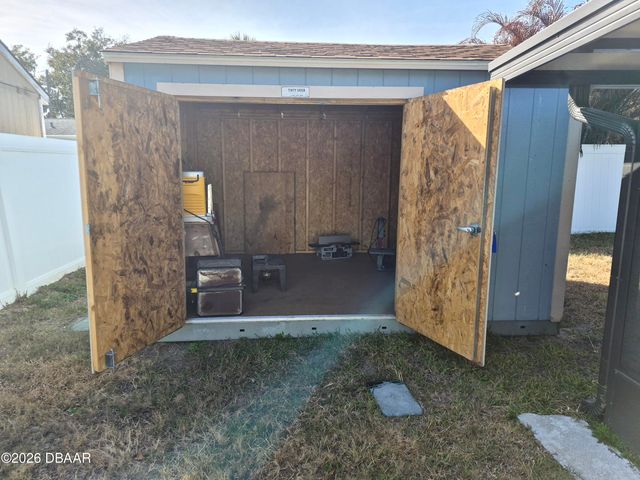 737 5th Street, Port Orange, FL 32129