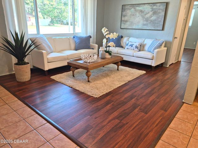 737 5th Street, Port Orange, FL 32129