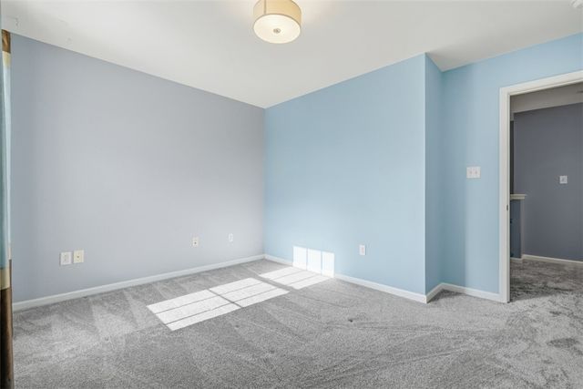 613 Glengarry Ct, Plum Boro, PA 15239