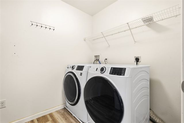 613 Glengarry Ct, Plum Boro, PA 15239