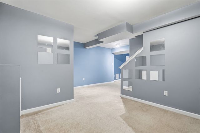 613 Glengarry Ct, Plum Boro, PA 15239