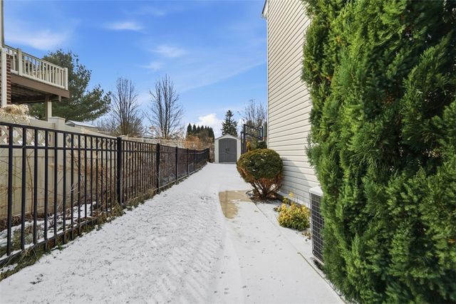 613 Glengarry Ct, Plum Boro, PA 15239