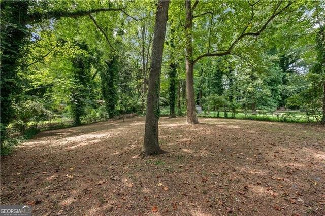 305 Banberry Drive SE, Atlanta, GA 30315