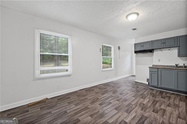 305 Banberry Drive SE, Atlanta, GA 30315