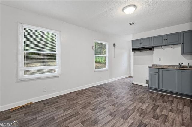 305 Banberry Drive SE, Atlanta, GA 30315