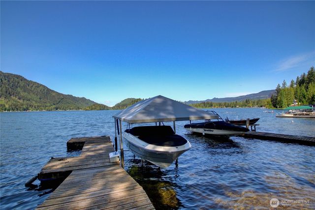 34247 N Shore, Mount Vernon, WA 98274