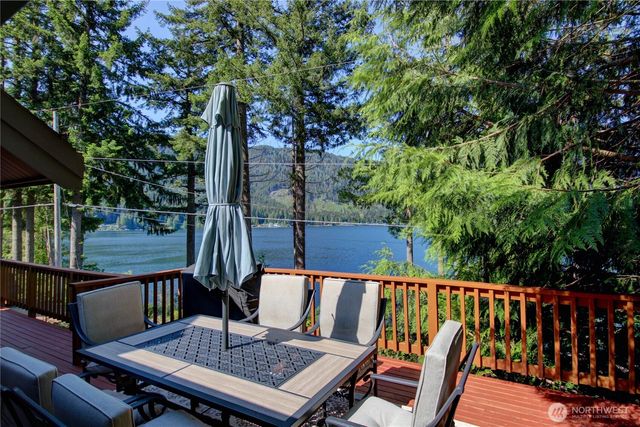 34247 N Shore, Mount Vernon, WA 98274
