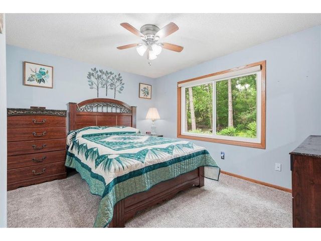 1072 Edgewood Circle, Hudson, WI 54016
