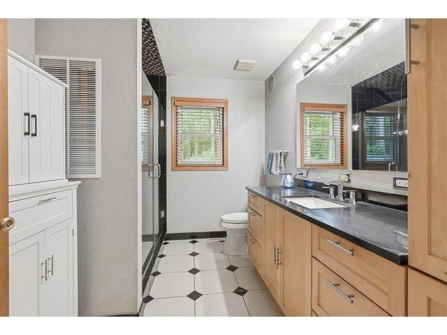 1072 Edgewood Circle, Hudson, WI 54016