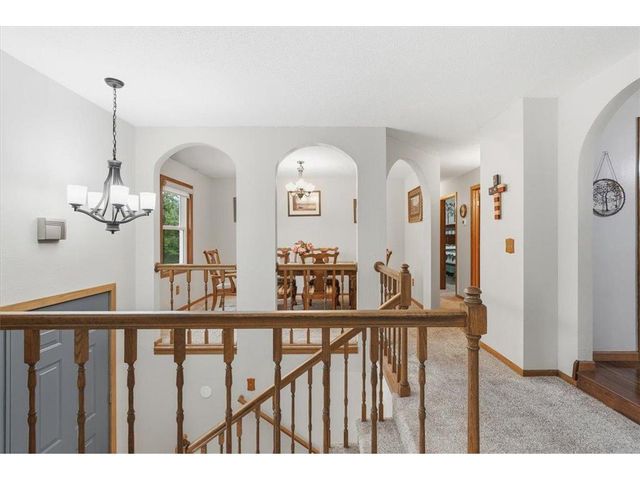 1072 Edgewood Circle, Hudson, WI 54016