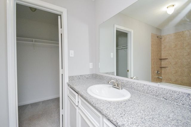 7611 Dyer Street, Houston, TX 77088