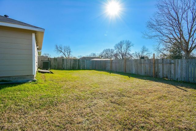 7611 Dyer Street, Houston, TX 77088