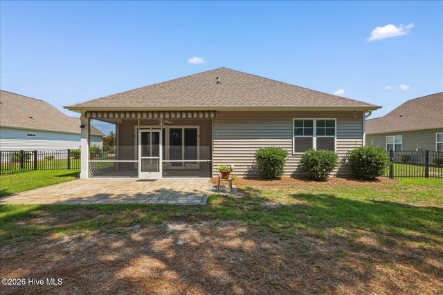 1807 Bards Drive SE, Bolivia, NC 28422