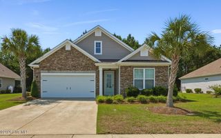 1807 Bards Drive SE, Bolivia, NC 28422