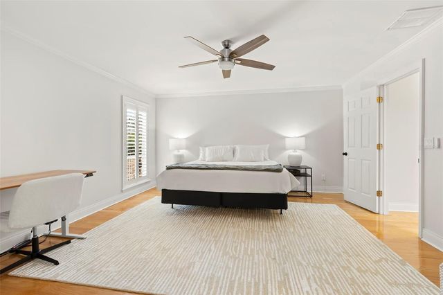 2411 W JETTON AVENUE, Tampa, FL 33629