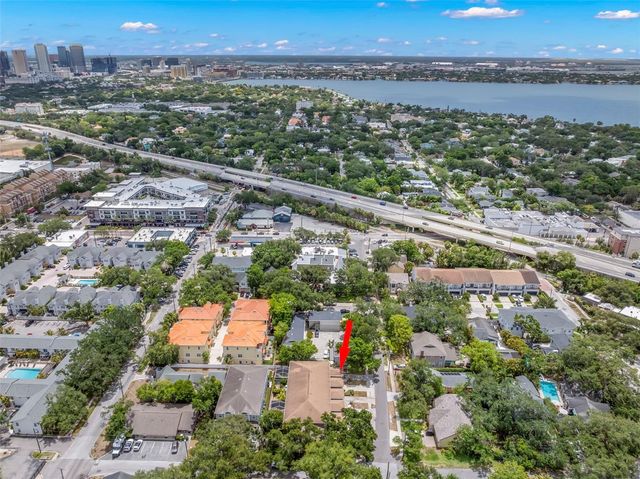 2411 W JETTON AVENUE, Tampa, FL 33629