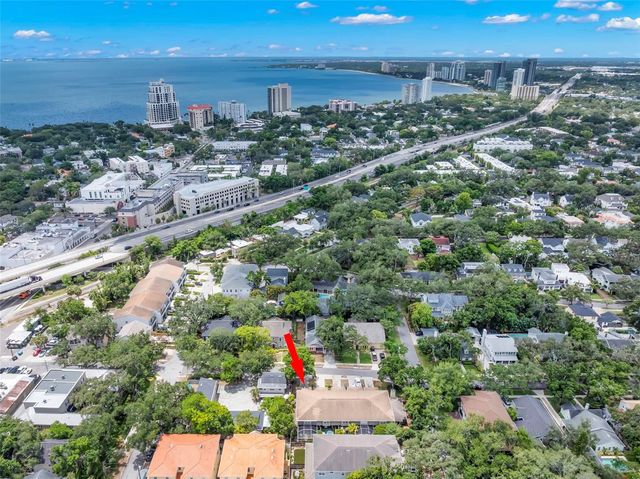 2411 W JETTON AVENUE, Tampa, FL 33629