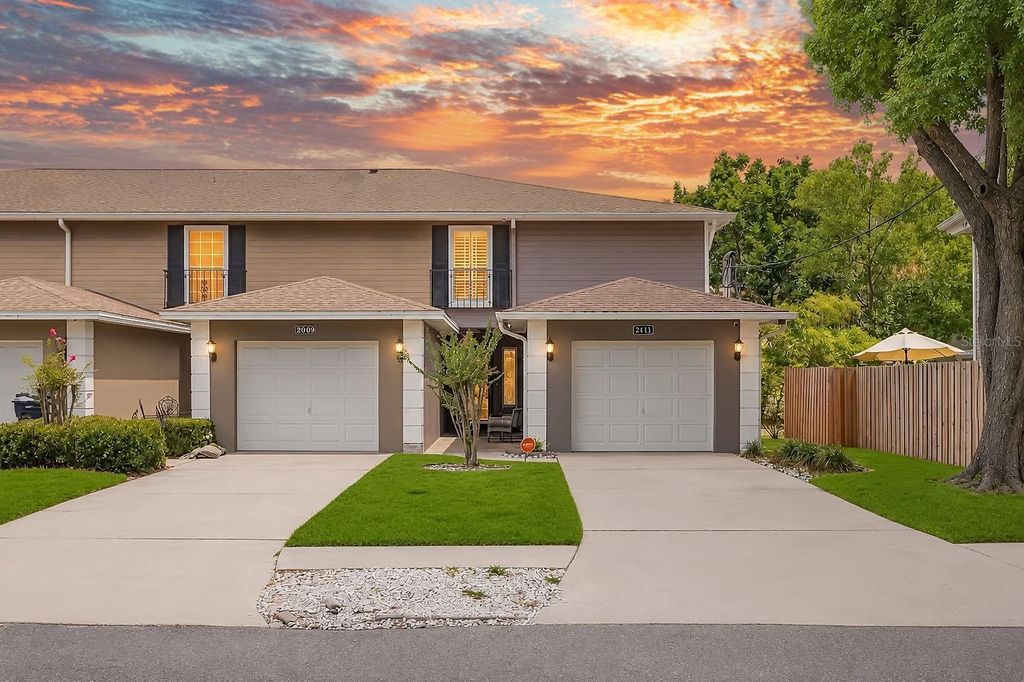 2411 W JETTON AVENUE, Tampa, FL 33629