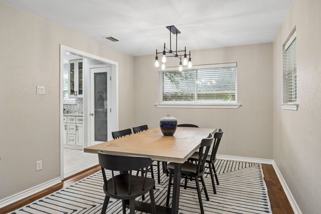 11152 Carissa Drive, Dallas, TX 75218