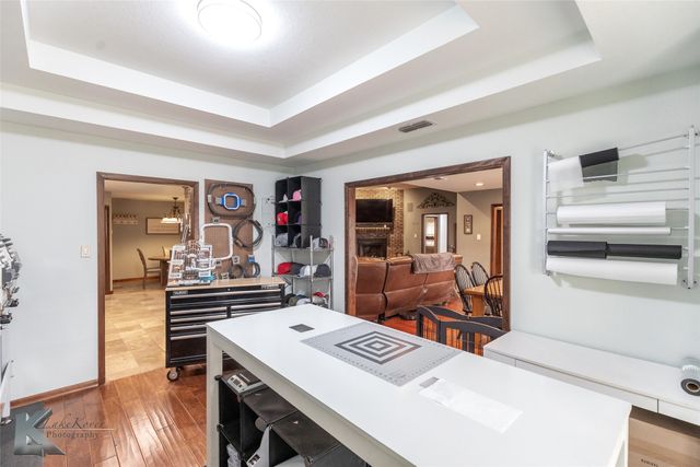 2810 Woodlake Drive, Abilene, TX 79606