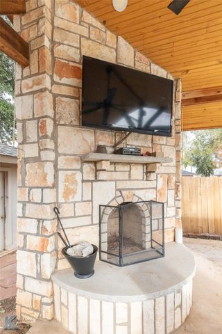 2810 Woodlake Drive, Abilene, TX 79606