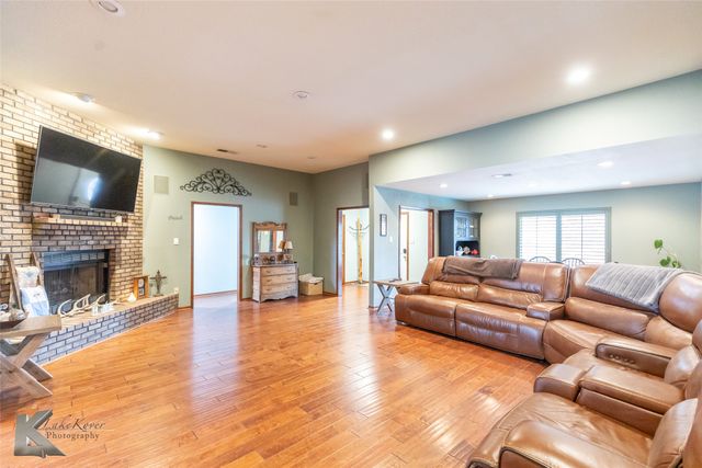 2810 Woodlake Drive, Abilene, TX 79606