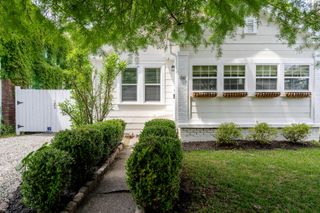 66 Cypress Street, Charleston, SC 29403