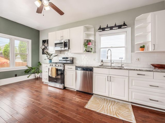 306 E Jenkins Avenue, Columbus, OH 43207