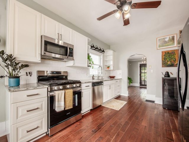 306 E Jenkins Avenue, Columbus, OH 43207
