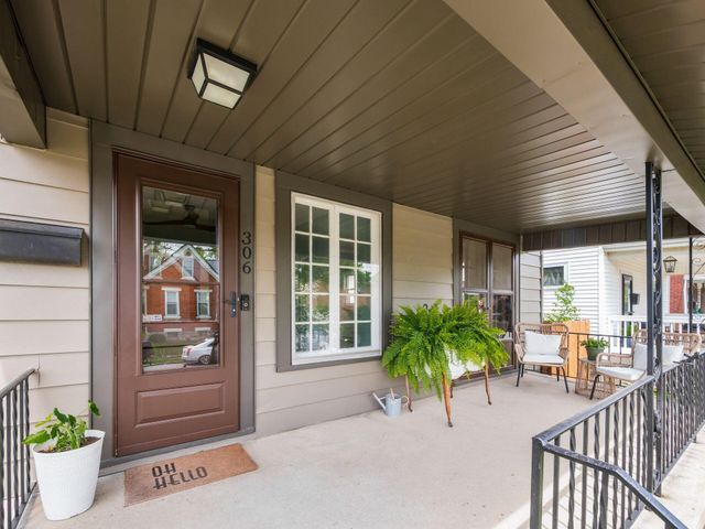 306 E Jenkins Avenue, Columbus, OH 43207