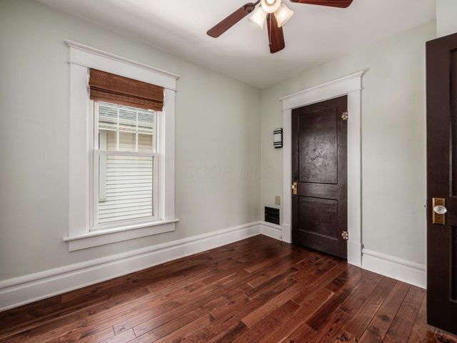 306 E Jenkins Avenue, Columbus, OH 43207