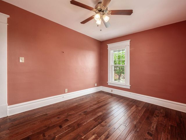 306 E Jenkins Avenue, Columbus, OH 43207