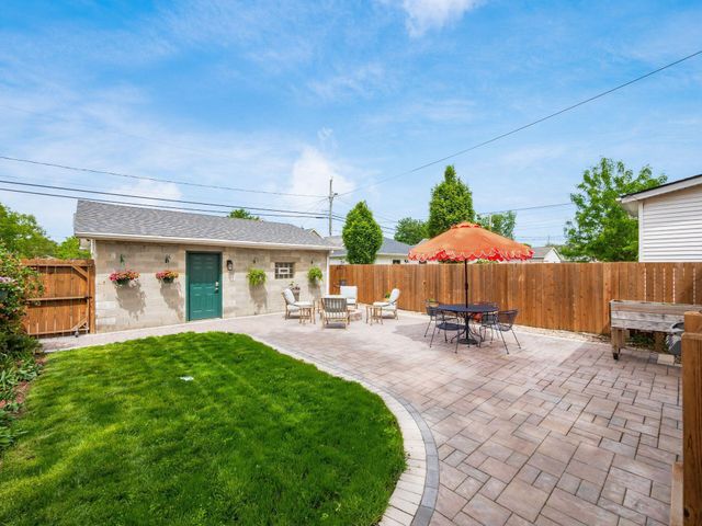 306 E Jenkins Avenue, Columbus, OH 43207