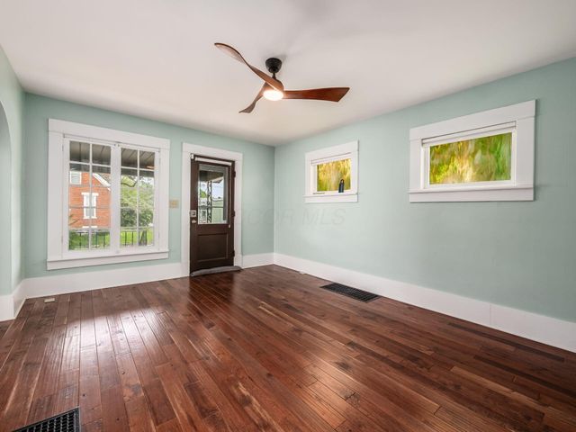 306 E Jenkins Avenue, Columbus, OH 43207
