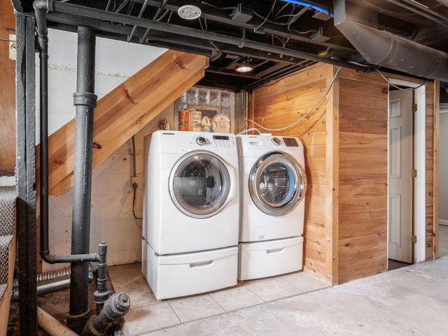 306 E Jenkins Avenue, Columbus, OH 43207