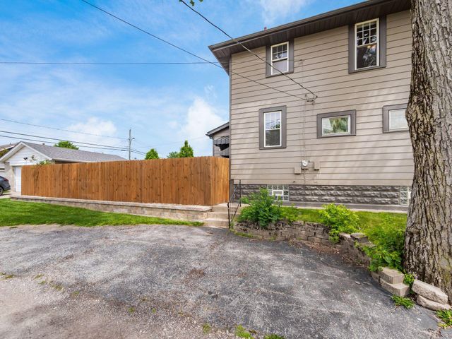 306 E Jenkins Avenue, Columbus, OH 43207