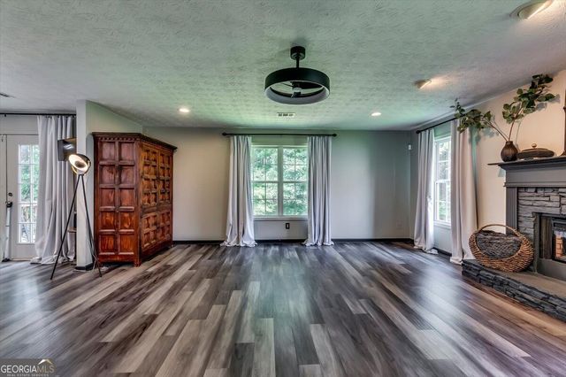 1616 Tusk Trail NE, Conyers, GA 30012