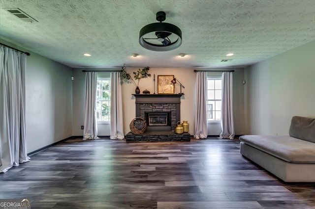 1616 Tusk Trail NE, Conyers, GA 30012