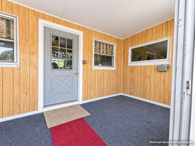 47840 Ford Road, Canton, MI 48187