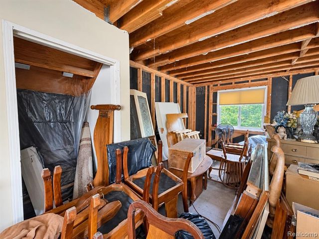 47840 Ford Road, Canton, MI 48187