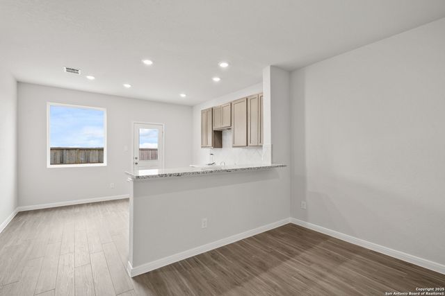 2047 Olivia Drive, New Braunfels, TX 78130