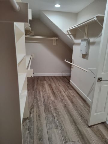 4127 N Nolan Place, Pearland, TX 77584