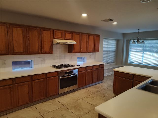 4127 N Nolan Place, Pearland, TX 77584