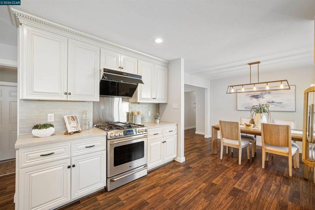 1541 Longford Ct, Walnut Creek, CA 94598