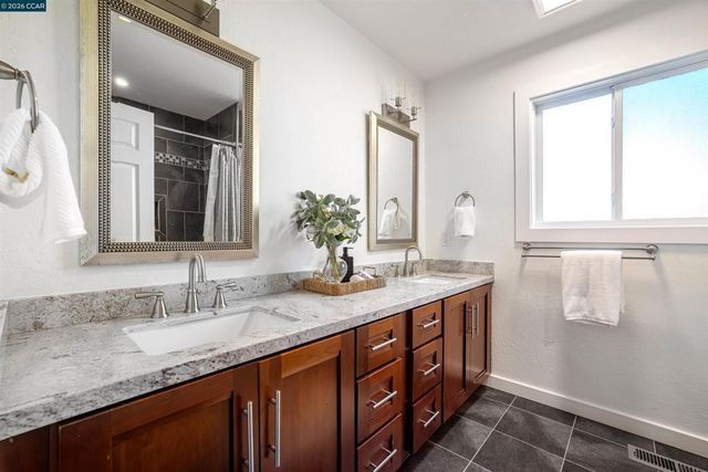 1541 Longford Ct, Walnut Creek, CA 94598