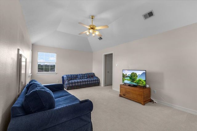 8117 Sun Meadows Court, Fort Worth, TX 76123