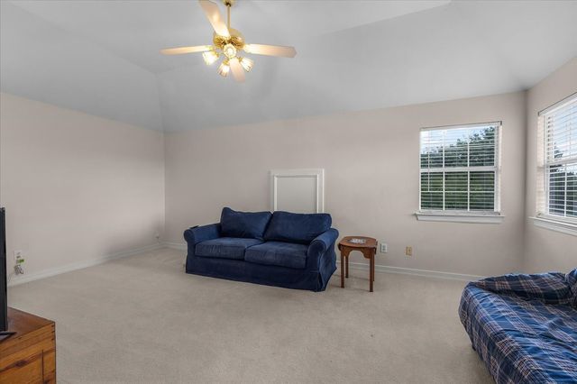 8117 Sun Meadows Court, Fort Worth, TX 76123